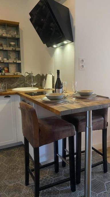 Sejour Detente Au Coeur De Macon Spa,Cine,Bouteille Offerte Exteriör bild