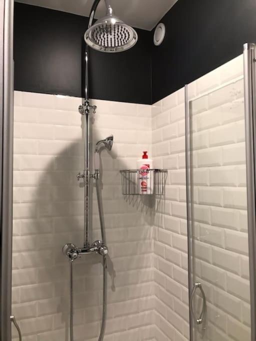 Sejour Detente Au Coeur De Macon Spa,Cine,Bouteille Offerte Exteriör bild
